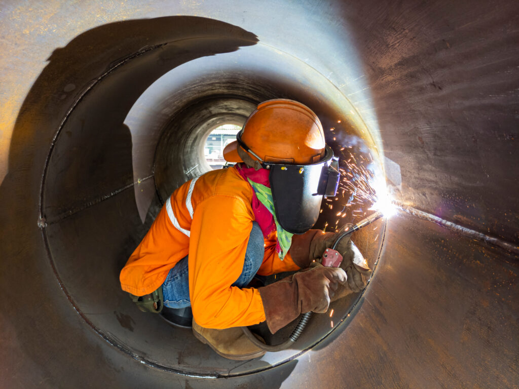 Oil & Gas Pipe Welding - لحام أنابيب النفط والغاز